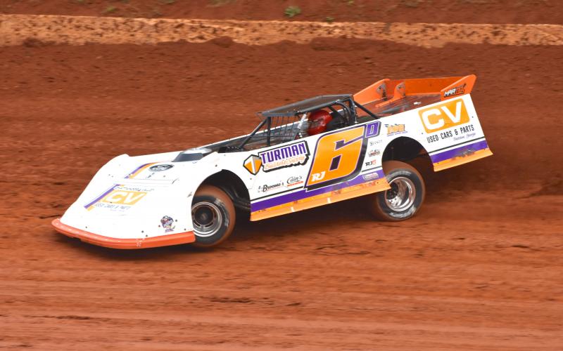 "The Chatanooga Flash" turns laps at Tri County where he has raced since the '70s.