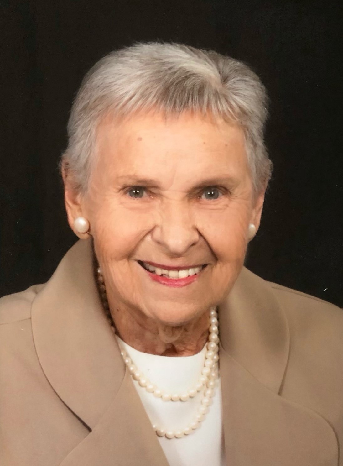 Lucille Walker Sewell