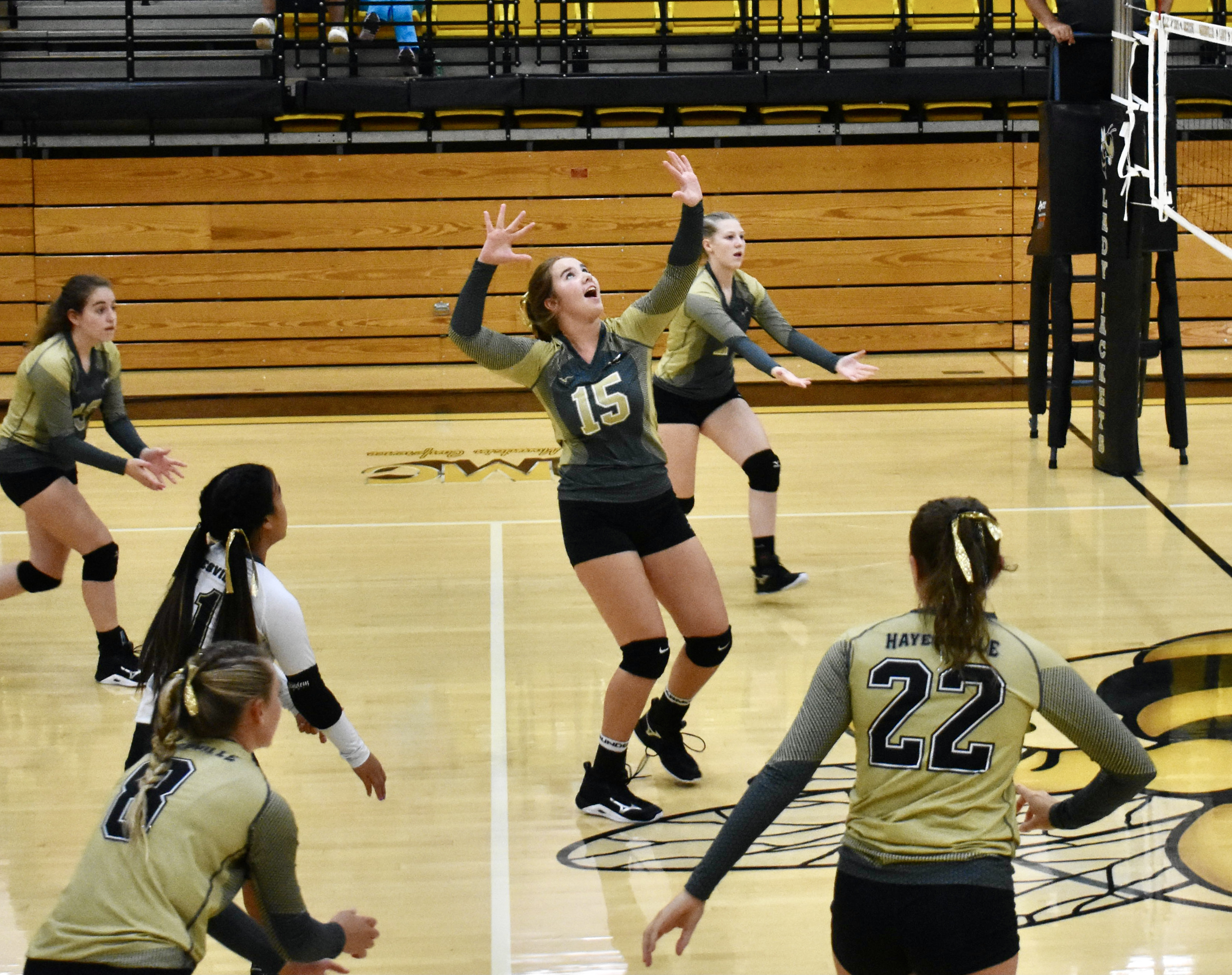 Chad Stack • Clay County Progress Mallory Peck prepares for a return as she waits for the ball.