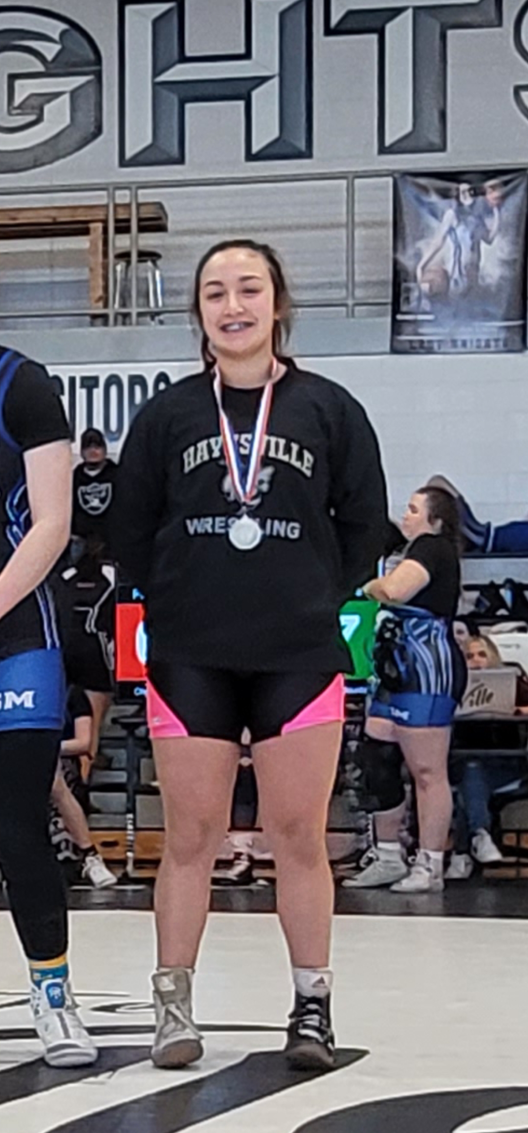 Lilliani Denton wins her third straight championship.