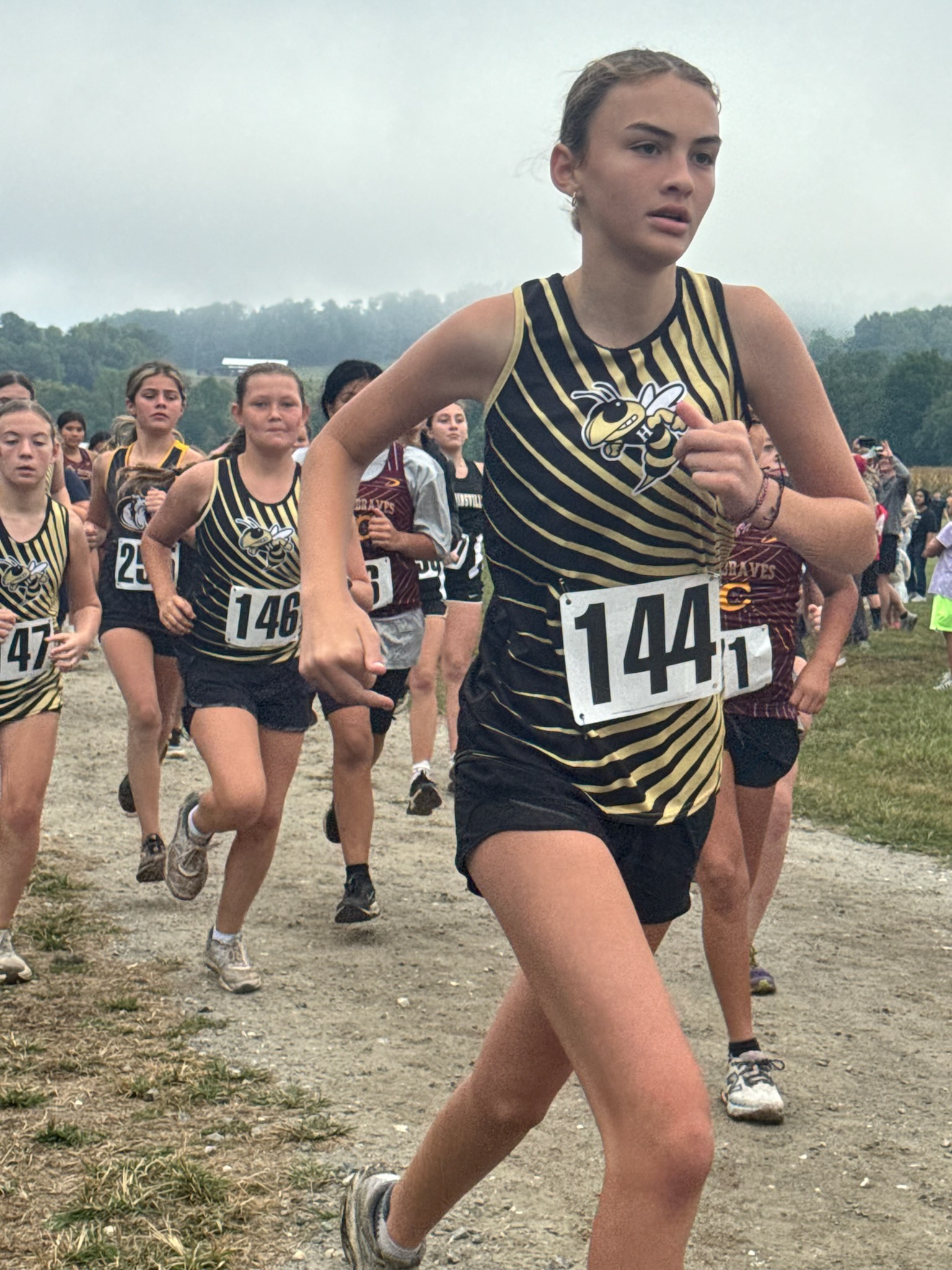 Ellie Black, eighth grade, has a time of 16:46. 