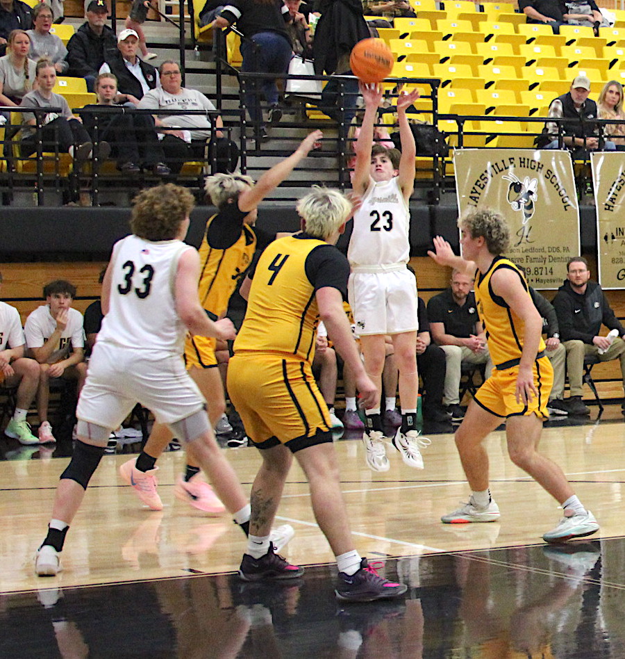Neal Wachob • Clay County Progress "Rhett the Jet" Sellers shows his stellar shooting form as he launches the rock against Murphy.