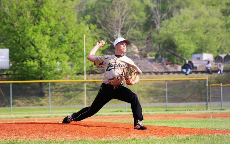 Submitted • Brooke Leatherwood Eli Roberts brings the heat against the Wildcats.