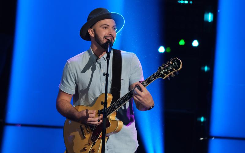Alex Guthrie hails from Atlanta and blends the genres of soul, folk and rock with his expressive voice.