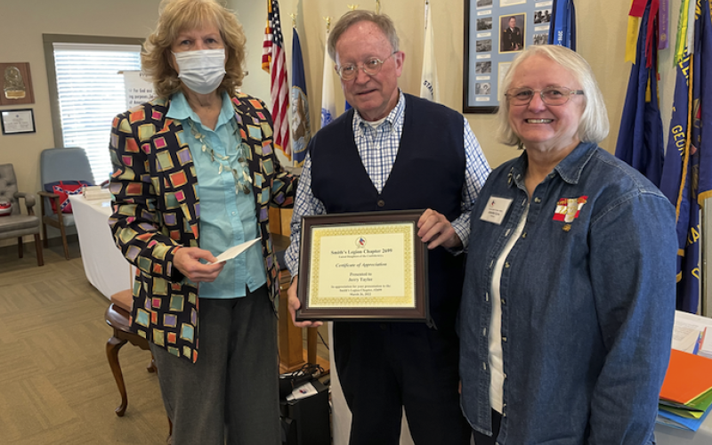 Left, Chapter First Vice President Elizabeth Salvatore and right, Chapter President Jeanette Earle presents local historian, Jerry Taylor, a certificate of appreciation.
