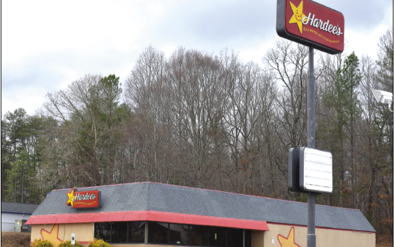 Becky Long • Clay County Progress Hardee’s empty parking lot and dimmed lighting inside are what people found when they went to the fast-food restaurant on Friday, Dec. 30.