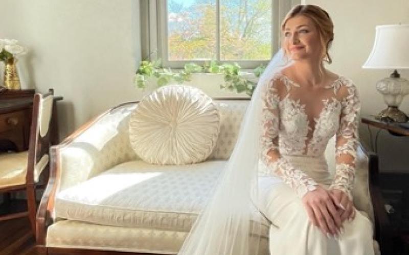 Kaley Kleiss Hoeft at Beal Center in the bridal room.