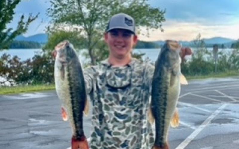 Luke Barrett is first place winner.