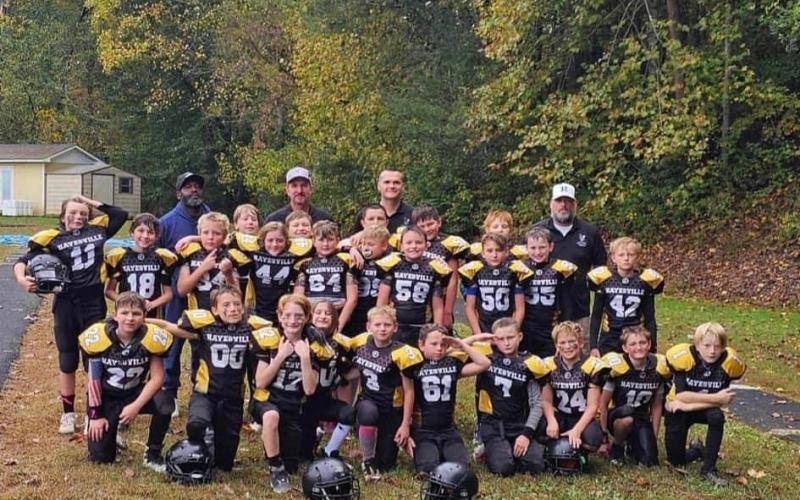 Gracie Taylor • Clay County Progress Mites Youth Football Team are, front, from left, Mason Lange, Weston Bavaro, Devin Earles, Gabberial Scott, Eli Danico, Michael Hanraham, Jon Ray, Dominic Bravaro, Linkin Blizzard and Falcon Collins; middle, Eli Watson, Spencer Van Zee, Jacob Long, Noah Smith, Luke Brooks, Maxximus Laney, Truett Rogers, Elijah Mull, Nathan Fisher and Abel Moore; back, Michael Gaddis, Drake Barnard, Andres Upegui, Noah Swope and Logan Pendergrass.