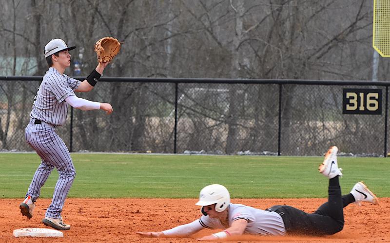 Gary Corsair • Clay County Progress Hayesville's second baseman, Michael Mauney, has the bag covered as he awaits a throw.