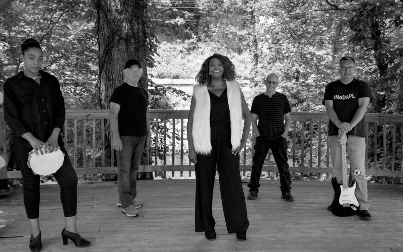 Sugah &amp; Thuh Cubes will be singing at Friday Summer Concert Series at 7 p.m. Friday, July 5 on the square.