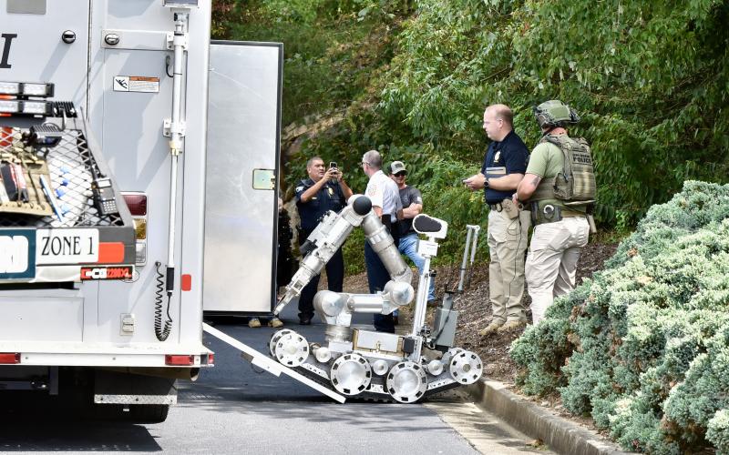 Todd Forrest • North Georgia News GBI Bomb Disposal Unit responds to investigate.