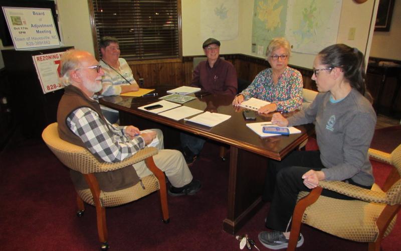 Mayor Joe Slaton, Councilwoman Benita England, Councilman Harry Baughn, Suzanne Hedden, Town Clerk/Finance Officer and Councilwoman Lauren Tiger discuss the evening’s agenda.
