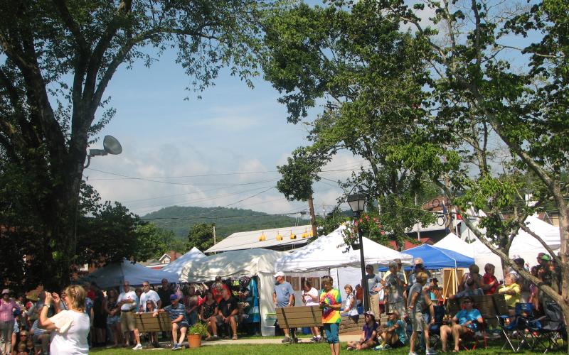 Lorrie Ross• Clay County Progress More than 80 artists and crafters will show their wares at the 44th Annual Festival on the Square.