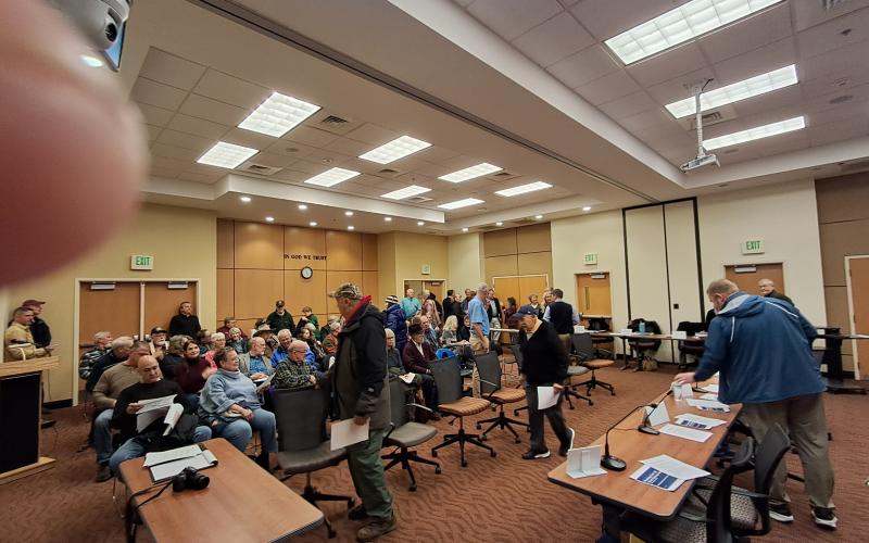 Becky Long • Clay County Progress A large group of citizens crowd into the commission meeting room of the courthouse Feb. 5. The majority of attendees, many of them property owners, would be in the path of the proposed TVA Transmission project plan centered around the Shooting Creek area. Several expressed concerns about their property rights and what the project would do to the views.