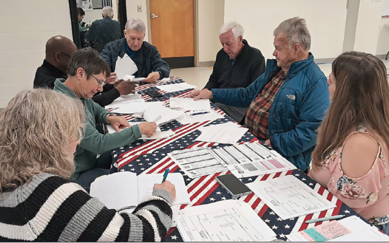 Becky Long • Clay County Progress Clay County Board of Election members meet with BOE Director Rebecca Hall and Deputy Director Patty Swanson for a canvass review before certifying the primary election, making the outcome official. Board members are, from left, Sue Yancey, Harold Holbrook, Chairman James Davis, Ed Ashe and Jerry Anderson.