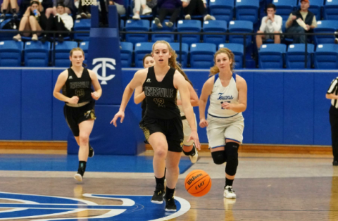 (Kelli Graves / Clay County Progress) Lila Payne breaks free and heads to towards the basket against Towns County.