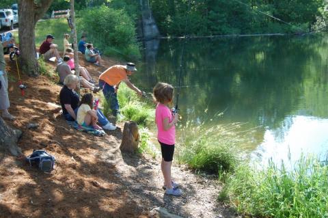 Photo by Lorie Stroup, US Forest Service Fisheries Biologist