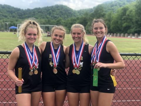 Lady Jackets Lakota Shelton, Lila Roberts, Emma Shook and Kaysen Krieger earned All-conference honorable mentions with runner-up finishes.