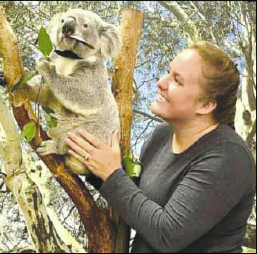 Ginger Scerri was at Featherdale Sydney Wildlife Park Preserve and Animal Refuge, she petted koalas, wallabies, and kangaroos and koalas. 