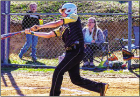 Photo-Chris Harper Daemien Soto hit 2-doubles in games against HDR.