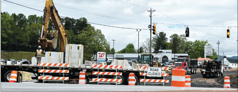 Deby Jo Ferguson • Clay County Progress Clay County motorists were forced to use detours when traveling in and around businesses or homes close to the road closure at the junction of Highway 64 and 69. The road is scheduled to be closed through Monday, May 13 if all goes well.