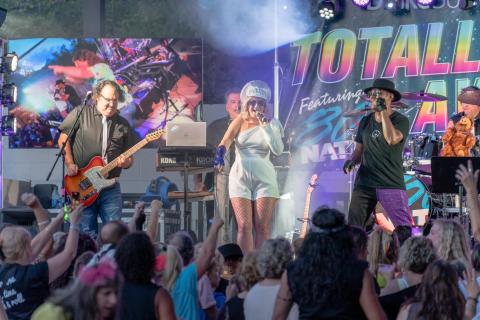 2023 8 oz Nation in concert bringing music for the soul.