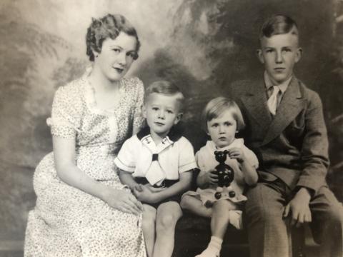 Andy and Eva Padgett’s children, from left, are Myrt, Jerry, Cordia and Joe.