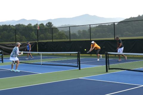 Pickleball classes will be held May 9 in Hayesville