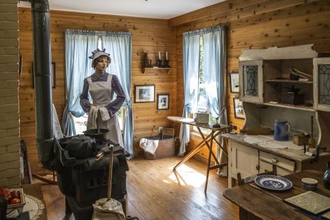 Lorrie Ross • Clay County Progress The Old Jail Museum, operated by Clay County Historical & Arts Council, shows life the way it may have been in the kitchen of Clay County's sheriff in the mid 1900's. The sheriff and his family lived downstairs in the jail, which is now the Old Jail Museum.
